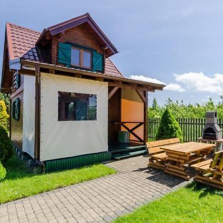 Villa Apartamentowe Domki Drewniane Colorado à Karwia Extérieur photo