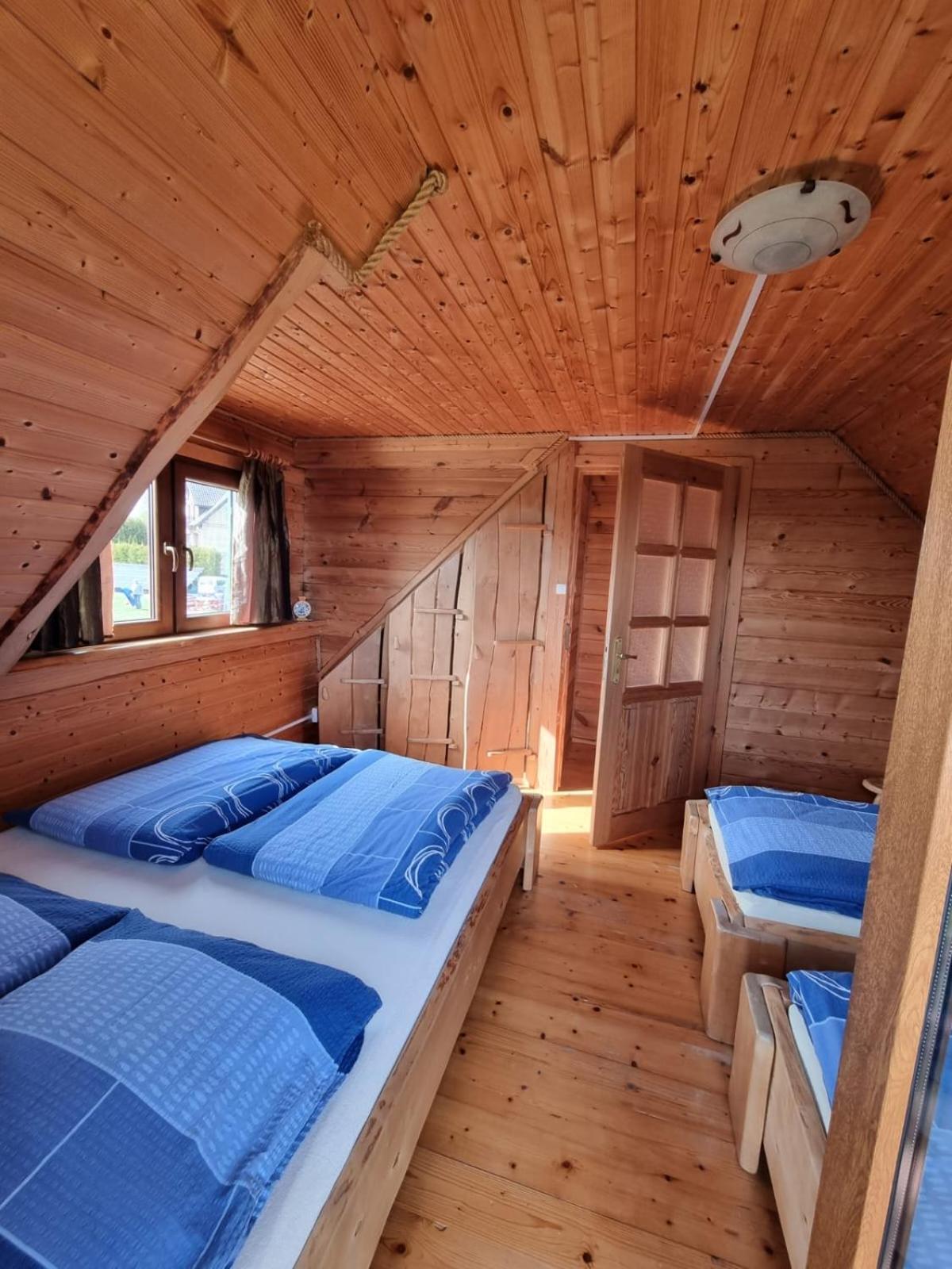 Villa Apartamentowe Domki Drewniane Colorado à Karwia Extérieur photo
